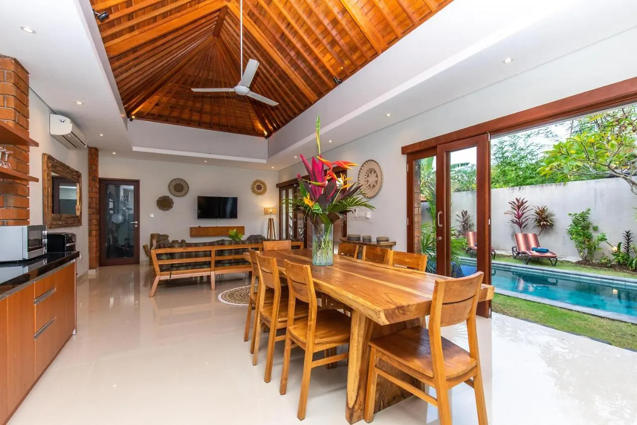 Villa Kamboja Premium Walk To Double Six Beach - Enclosed Living Room With Ac Seminyak  0*, Seminyak (Bali) Indonesia